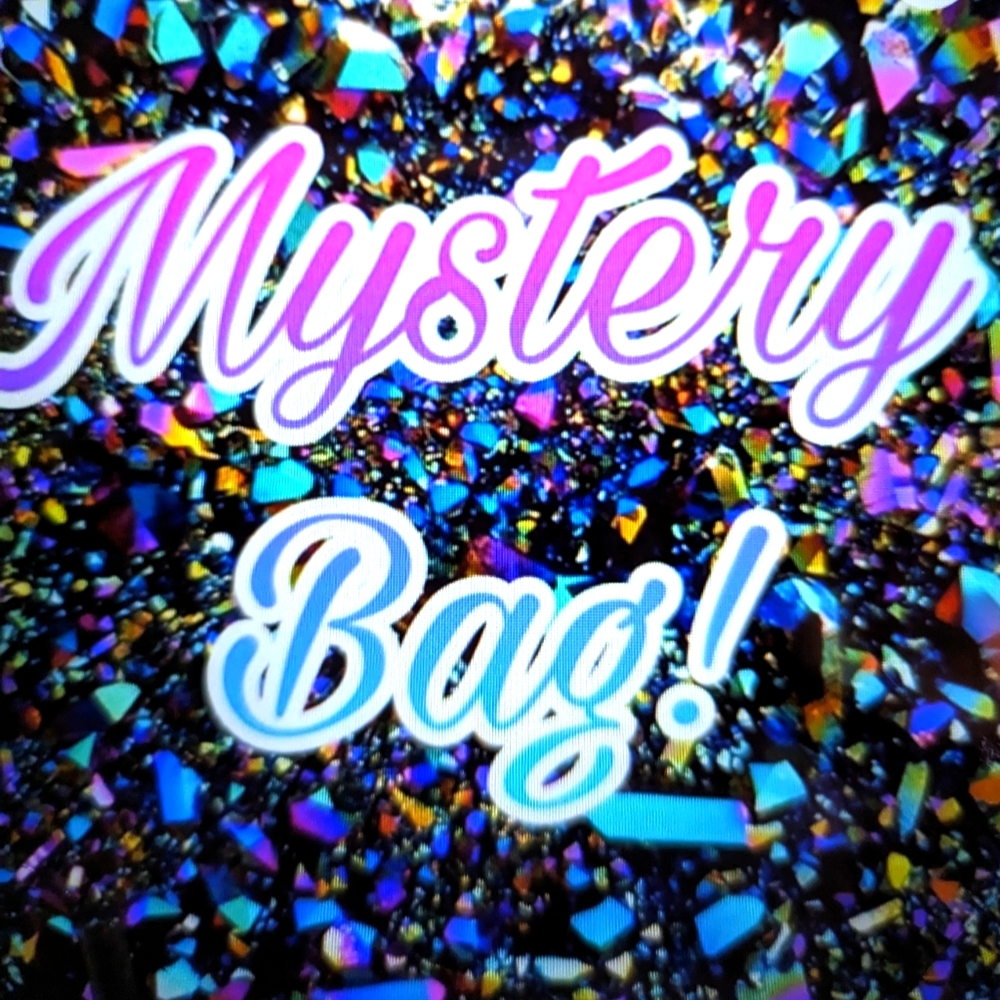 ITS A SURPRISE 🫢 GRAB BAG OF 5-10 PIECES OF JEWELRY! ALL NEW!